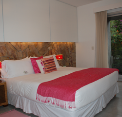 Mine Hotel, Buenos Aires